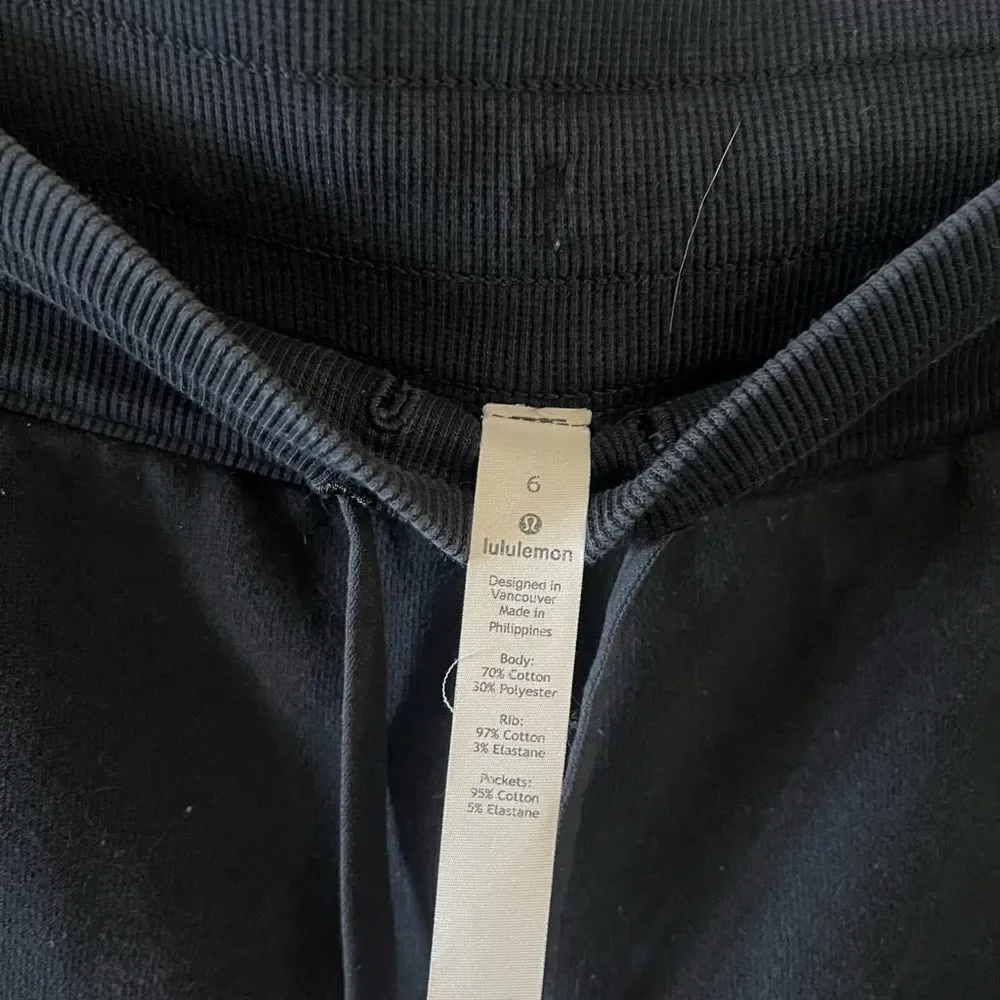 Lululemon Scuba Relaxed High-Rise Jogger- size 6